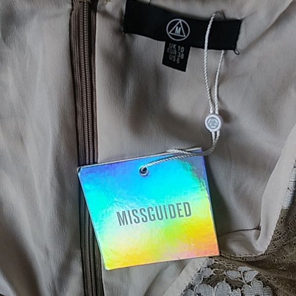 NWT Missguided Ruffle Floral Lace Mini Dress. Size 6 - Picture 12 of 17